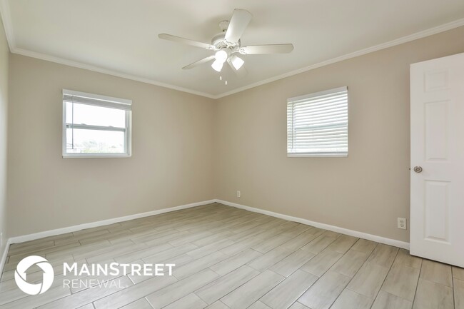 Building Photo - 2215 Falkner Rd
