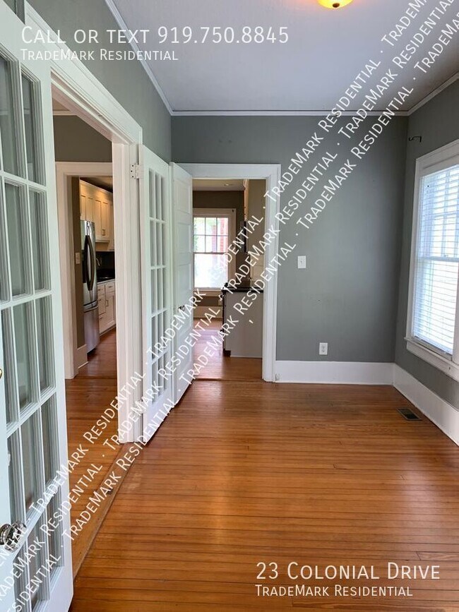 Building Photo - 23 Colonial Dr