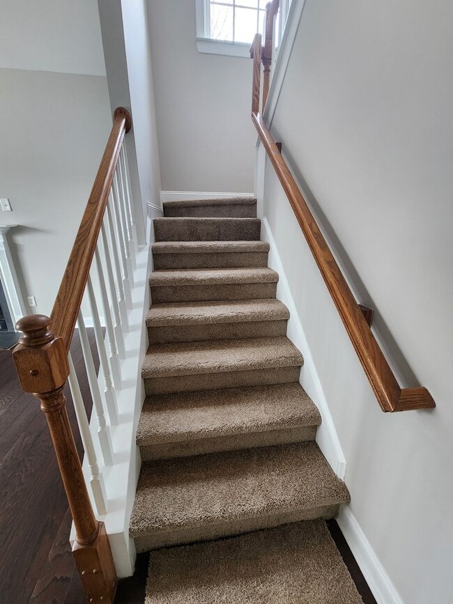 Building Photo - Charleston Style Home In Matthews