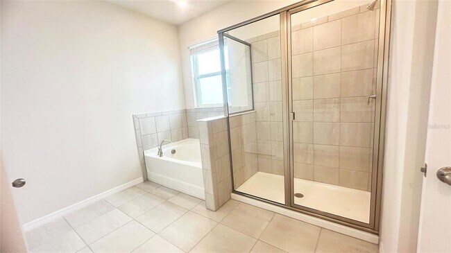Building Photo - 17915 Cantarina Cove