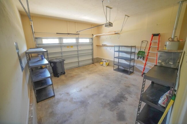 Building Photo - 5569 Hampton Hill Cir