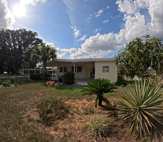 Building Photo - 15 NE 63rd Ct