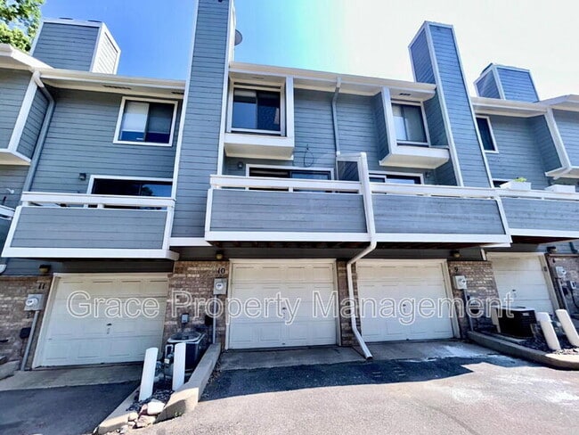 Building Photo - 8761 W Cornell Ave