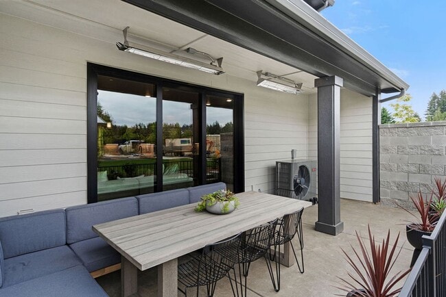 Building Photo - 6919 NE 132nd Way