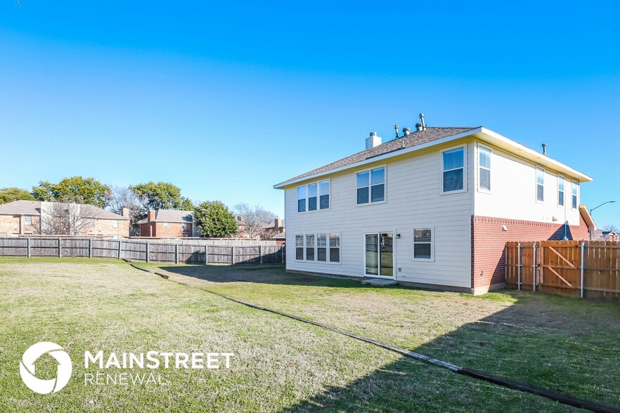 Building Photo - 7301 Moon Ridge Ct