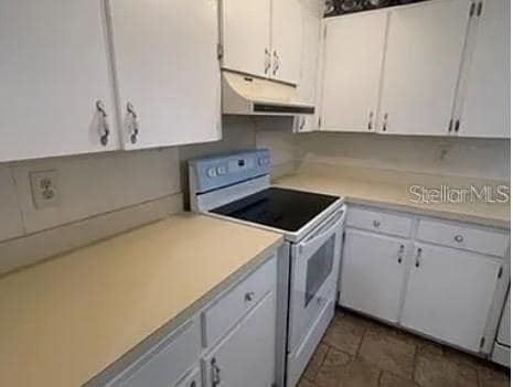 Building Photo - 1305 Carr Dr