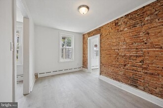 Building Photo - 3645 Indian Queen Ln