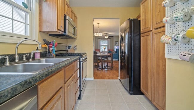 Building Photo - 1114 Abercorn St