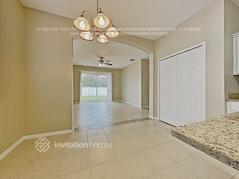 Building Photo - 14948 Stonebriar Way