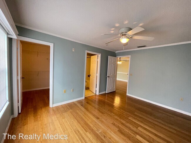 Building Photo - 2 br, 2 bath House - 1919 Summer Club Dr A...