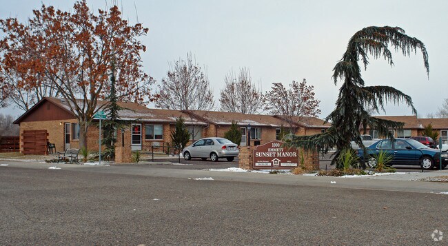 Primary Photo - Orchard Valley Apartments