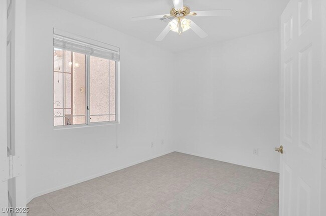 Building Photo - 1111 Heaton Ave