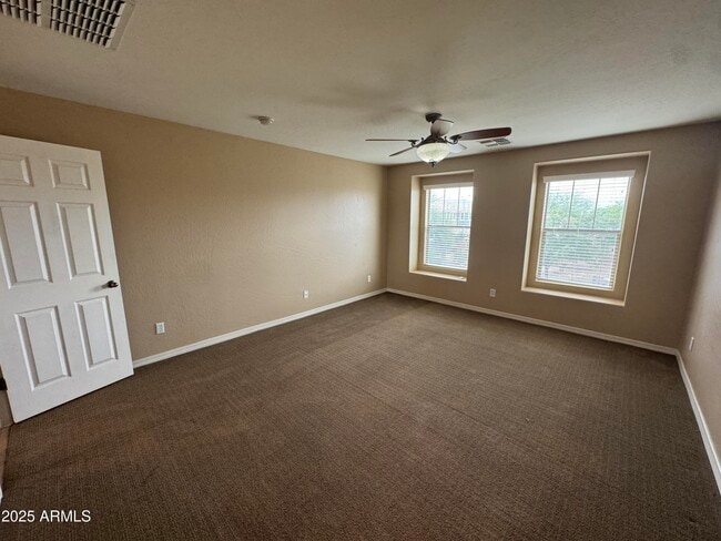 Building Photo - 4413 E Los Altos Dr
