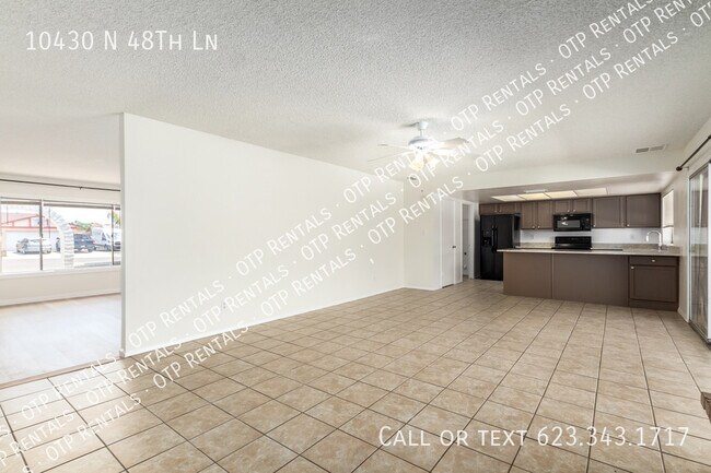 Building Photo - 10430 N 48th Ln
