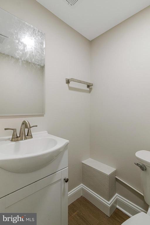 Building Photo - 1350 Sheridan St NW