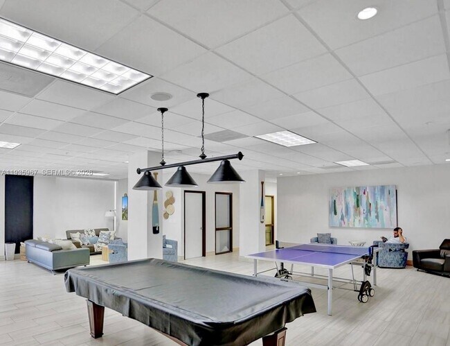 Building Photo - 19390 Collins Ave