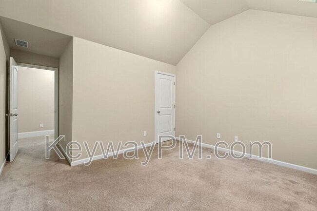 Building Photo - 1023 Iris Glen Dr