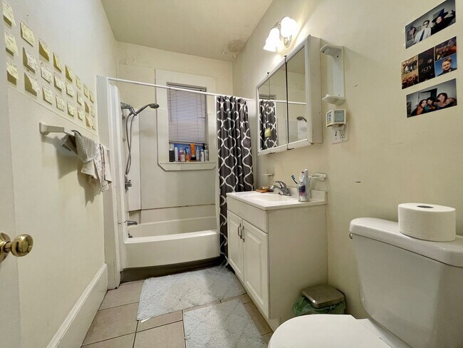 Building Photo - HOT ALLSTON LISTING!!!!