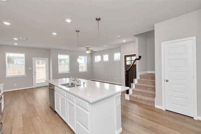 Building Photo - 1510 Parkland Oak Dr