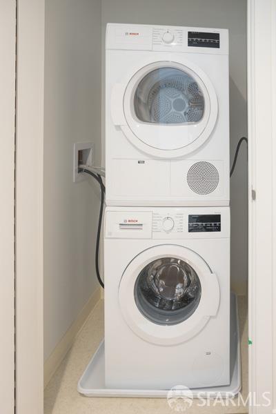 Building Photo - 280 Spear St