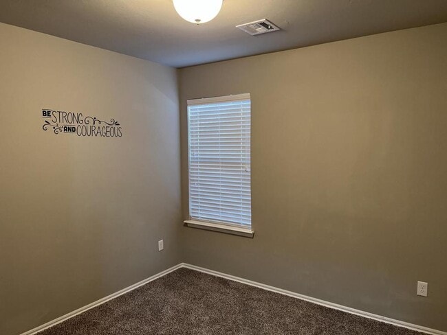 Building Photo - 11740 NW 135th Terrace