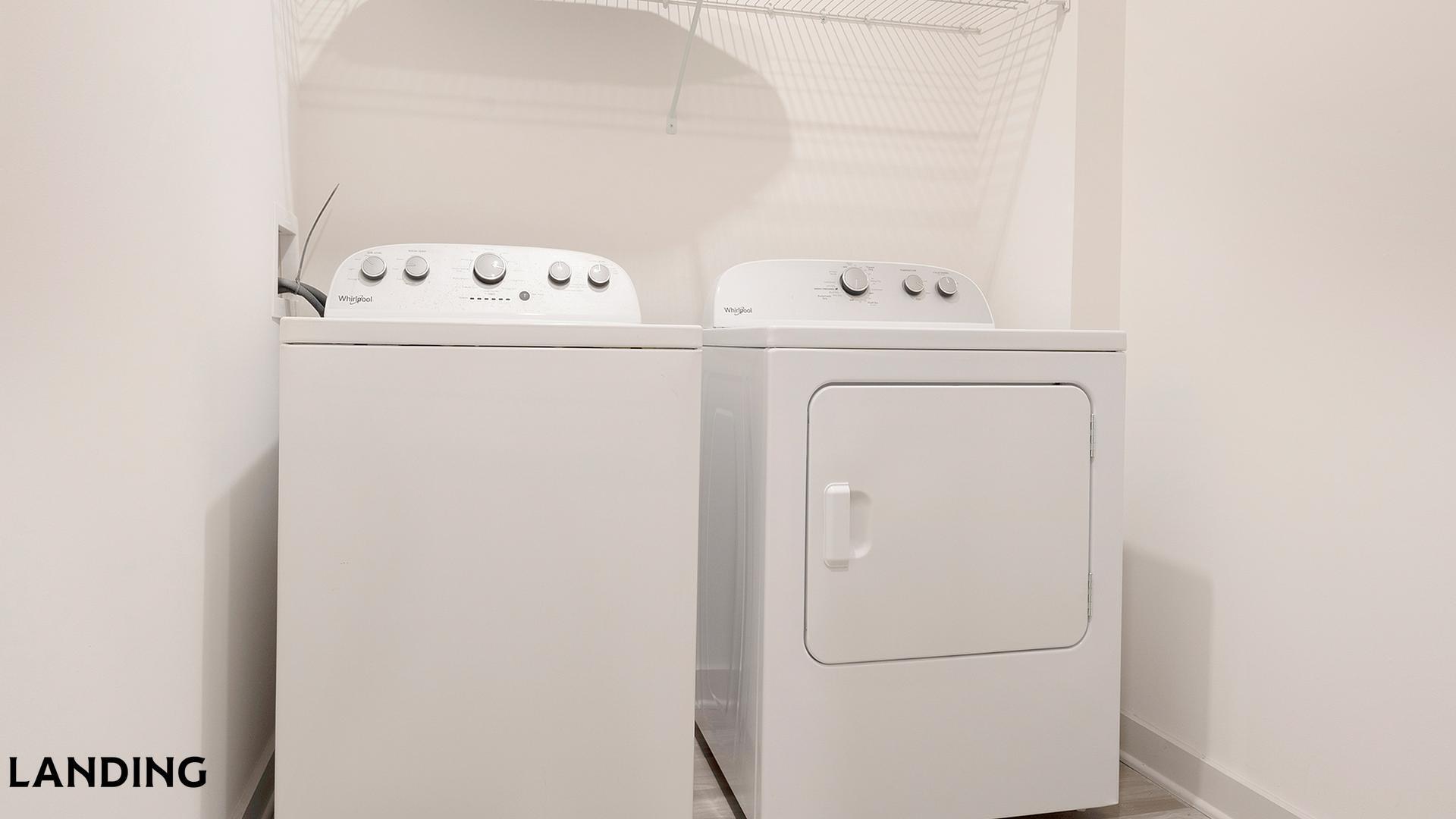 Building Photo - 6000 Front St