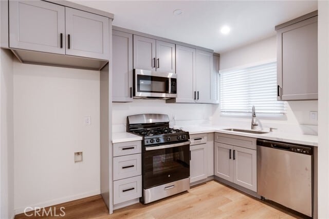 Building Photo - 206 Chicago Ave