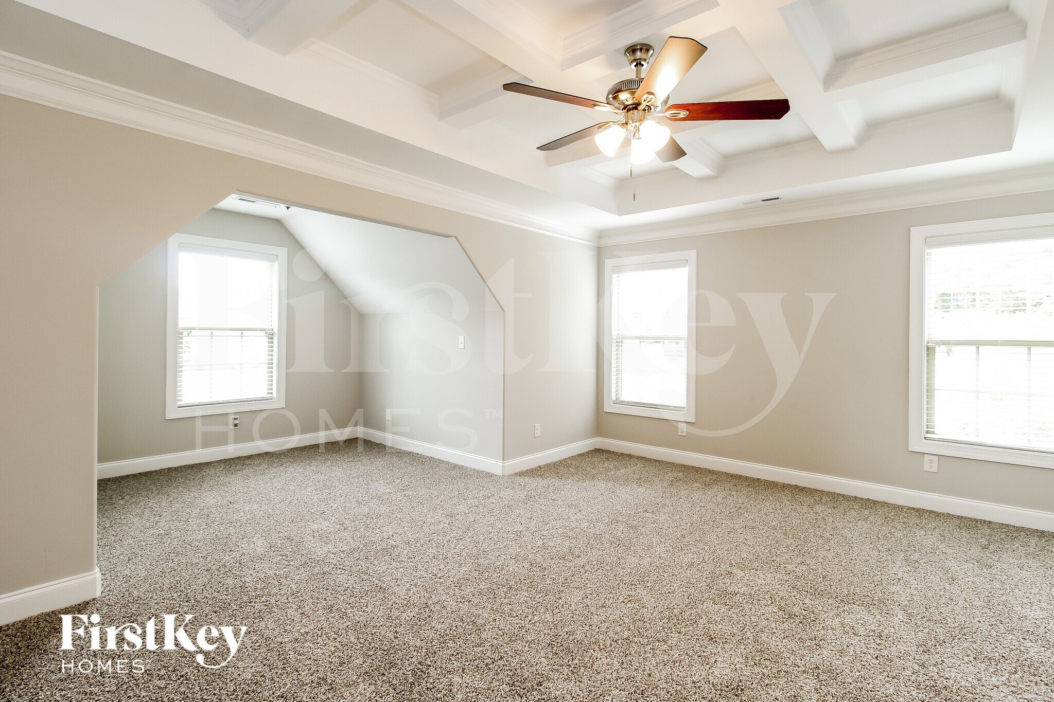 Building Photo - 4669 Pebble Lake Dr