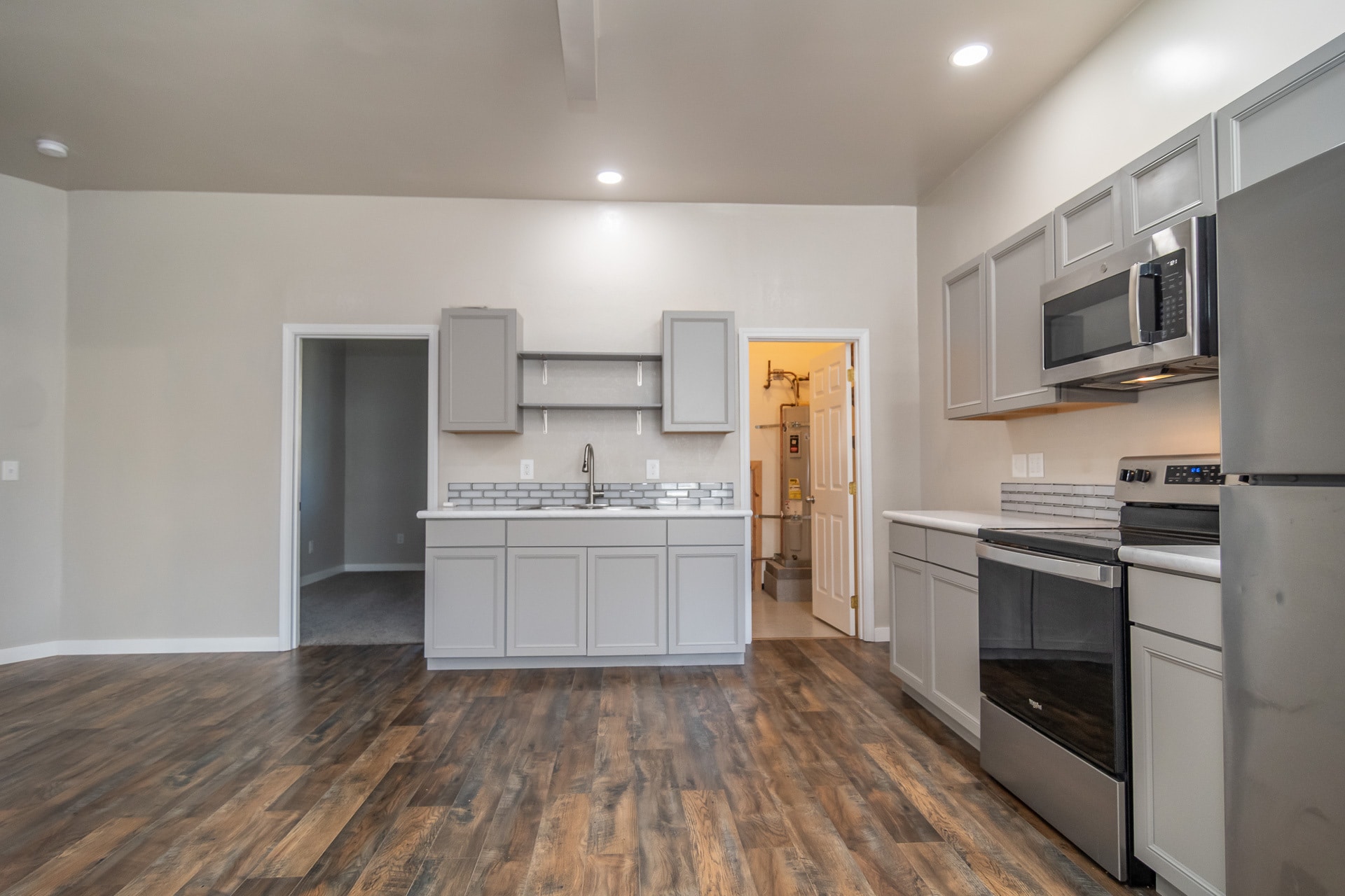 Building Photo - 510 Geary Dr