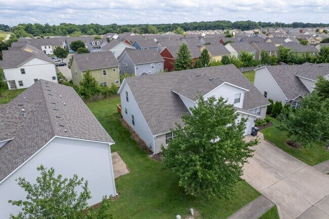 Building Photo - 2612-2614 Northampton Dr.