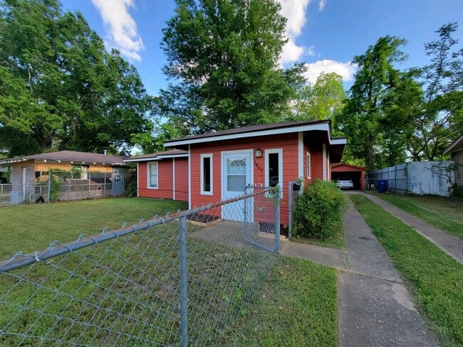 Building Photo - 3607 Bellaire Ave