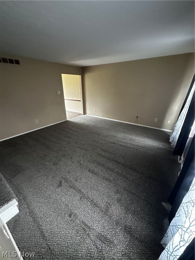 Building Photo - 3747 Iona Ave