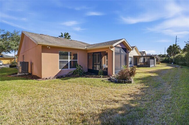 Building Photo - 156 Grand Canal Dr