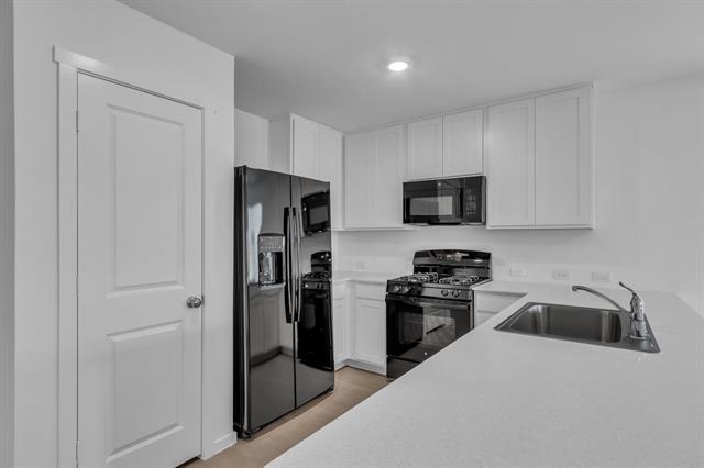 Building Photo - 11325 Rodeo Dr