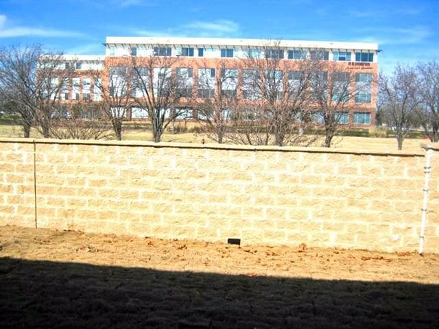 Building Photo - 10504 Branden Ct