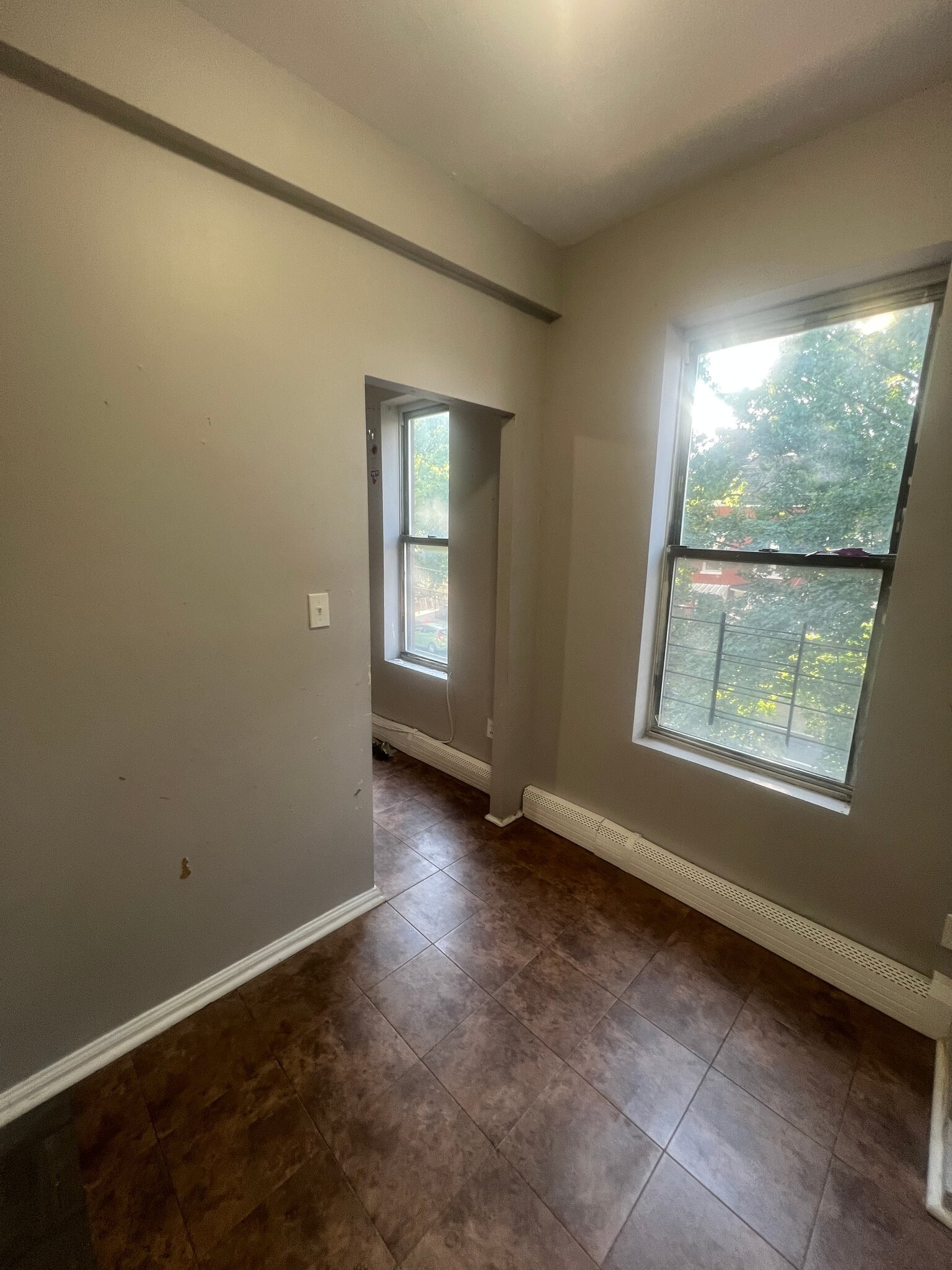 Building Photo - 34 S 12th St