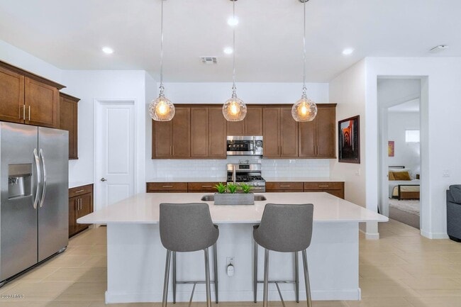 Building Photo - 16979 W Alameda Rd