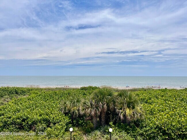Building Photo - 4600 Ocean Beach Blvd
