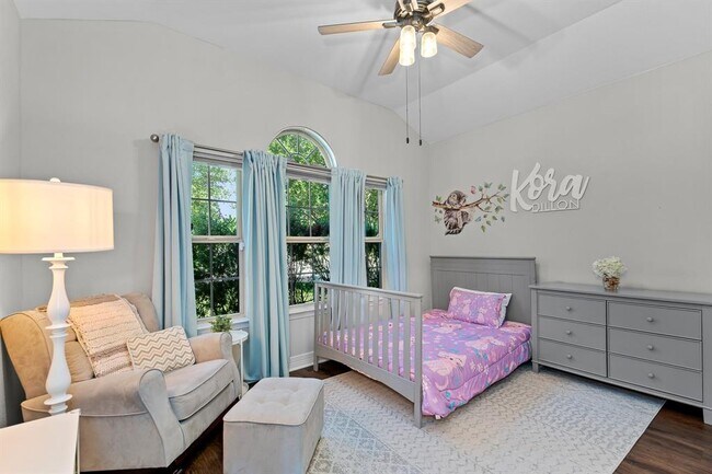 Building Photo - 112 Coral Bean Way