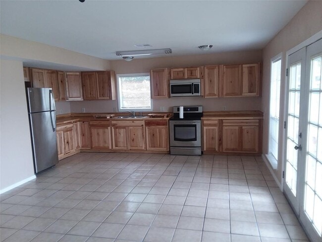 Building Photo - 6326 County Rd 659