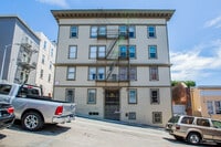Building Photo - 20 Romolo