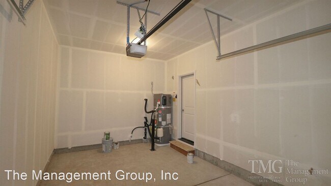 Building Photo - 3 br, 2.5 bath House - 2255 NE 118th Place