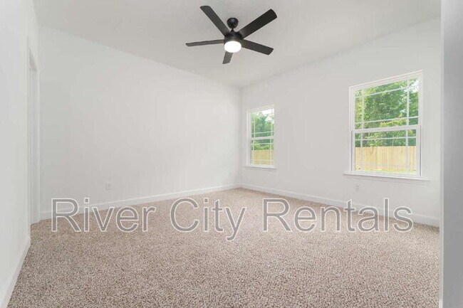Building Photo - 2676 Halperns Way