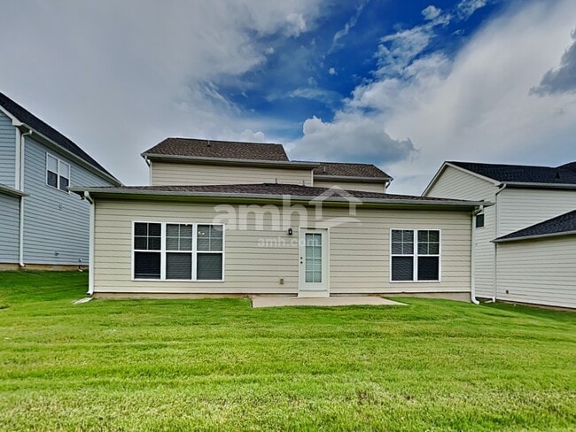 Building Photo - 5028 Mountain Springs Rd