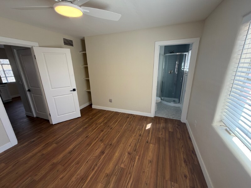 Building Photo - 1827 E Linden St