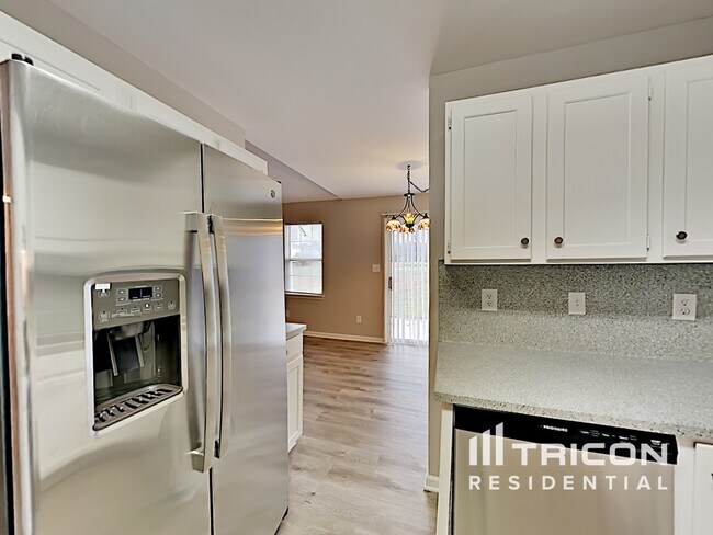 Building Photo - 2907 Rainwater Ct