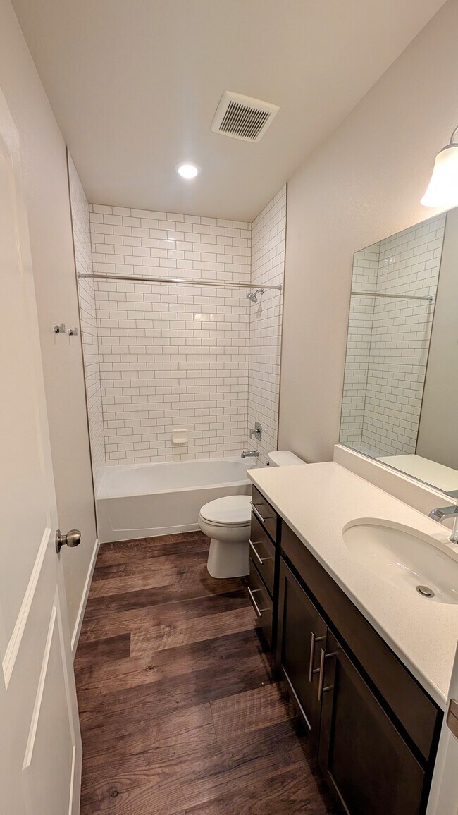 Building Photo - 13605 Frost Bitten Grv