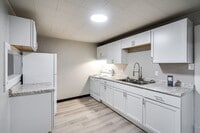 Building Photo - 433 Ahnaip St