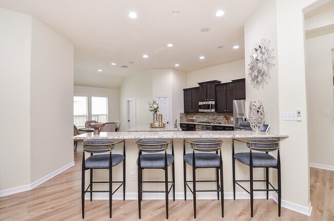Building Photo - 27714 Wilson Run Ln