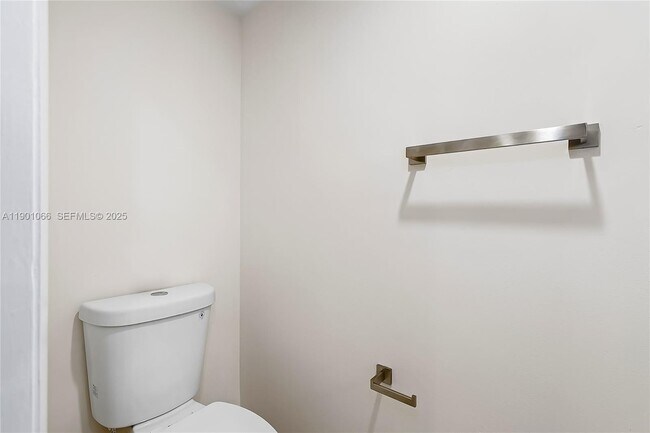 Building Photo - 11551 Royal Palm Blvd